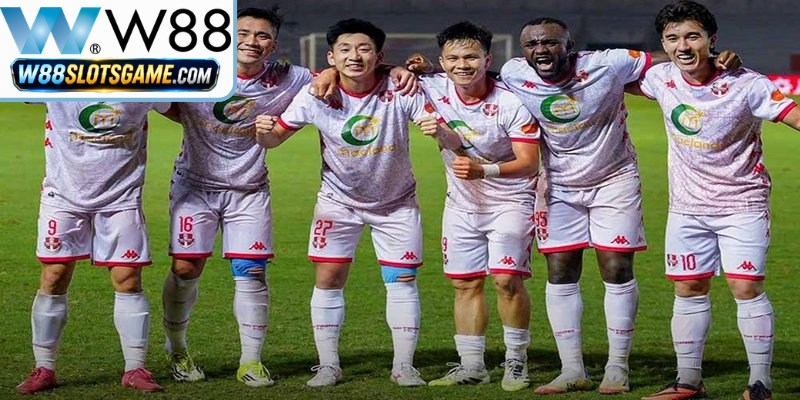 Những gương mặt trụ cột chia tay trước sự bất ngờ từ người hâm mộ