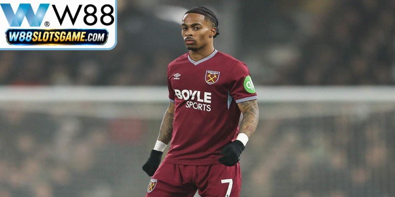 Abdukodir Khusanov Của Man City Khiến Quay Phim Nhập Viện 19 Manchester United theo đuổi Summerville tạo nên làn sóng lớn