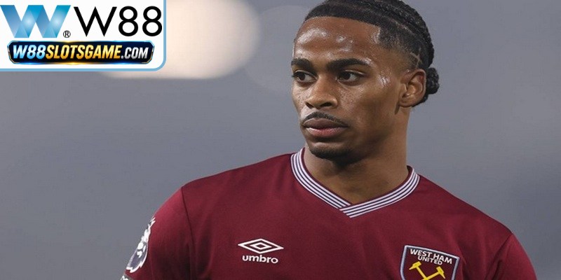 Abdukodir Khusanov Của Man City Khiến Quay Phim Nhập Viện 18 Tiền vệ Hà Lan 24 tuổi vừa có màn trình diễn thăng hoa